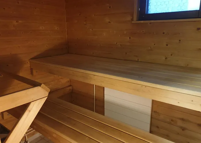 公寓 Saunallinen Rivitalohuoneisto A2 50m2